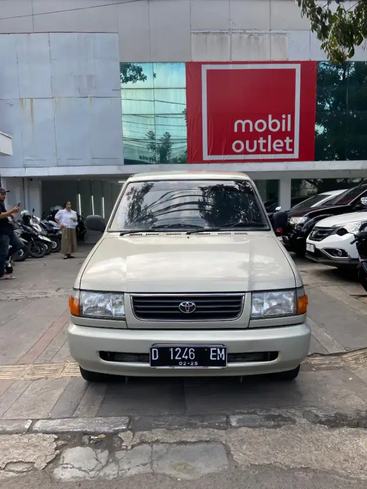 Toyota Kijang Super KF 70 Short 2000