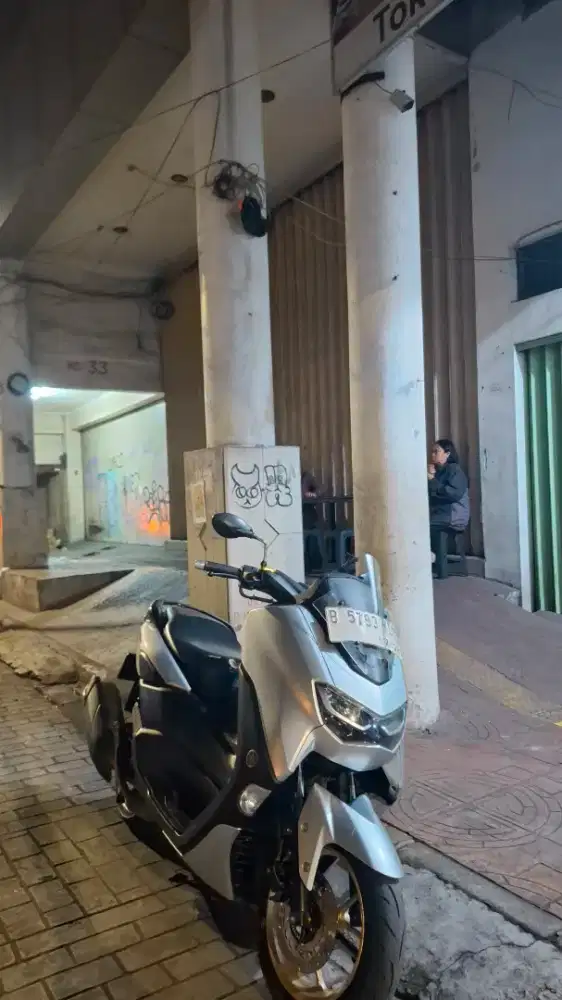 Yamaha Nmax New 2023 Silver Keyless