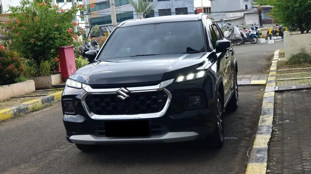 Suzuki grand vitara gx hybrid 2023 pakai 2024 hitam pajak panjang