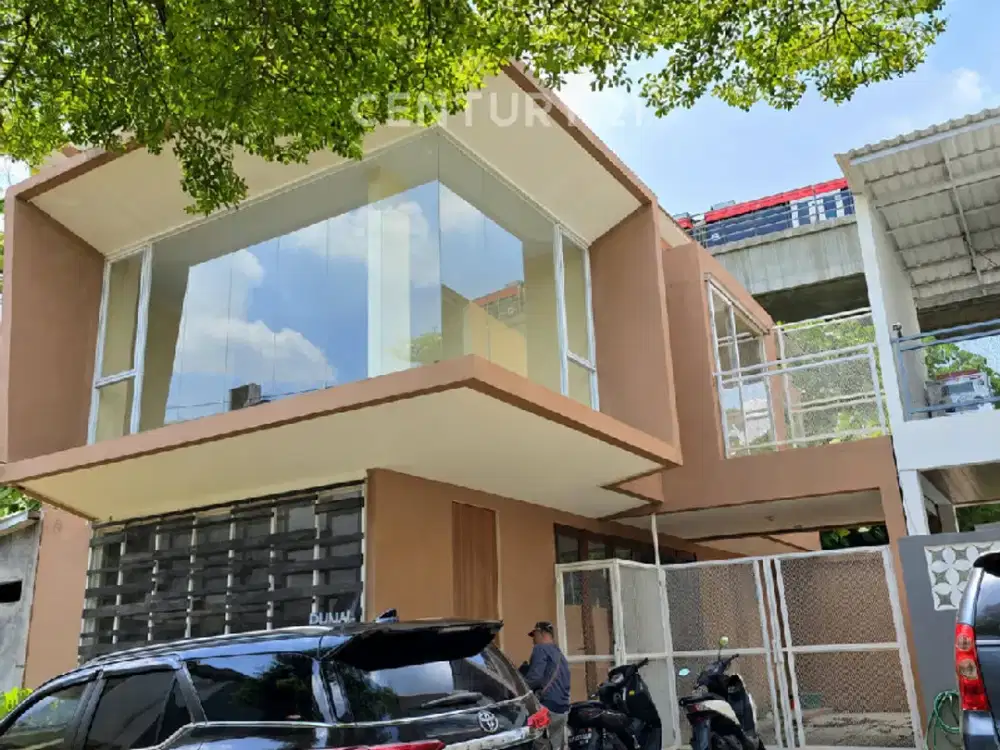 Rumah Baru Modern Minimalis  Di Townhouse Infinity Resort Cibubur