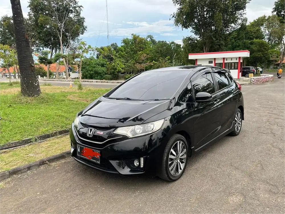 JAZZ RS GK5 1.5 AT 2015