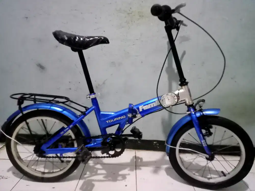 Dijual sepeda lipat FAMILY ring 16 kondisi masih bagus keker normal
