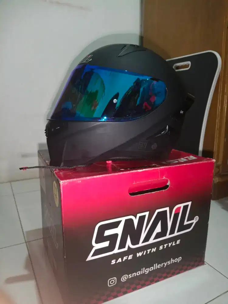 HELM FULL FACE ORI