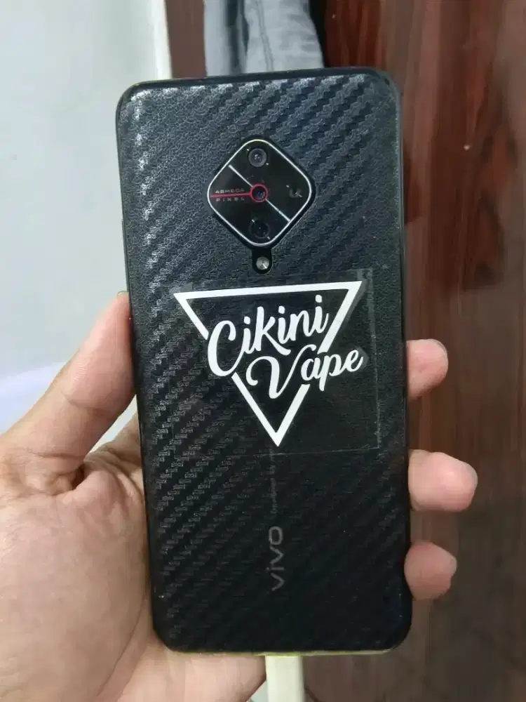vivo s1pro black