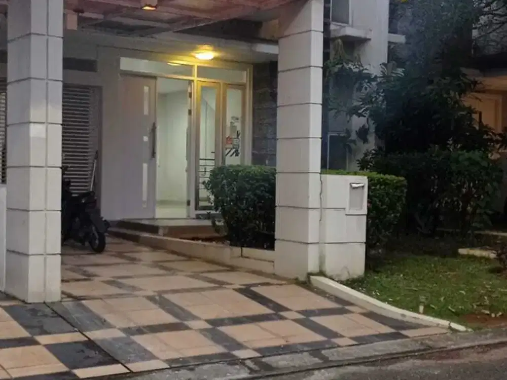 Dijual Rumah L8x18 Maple Summmarecon Bekasi