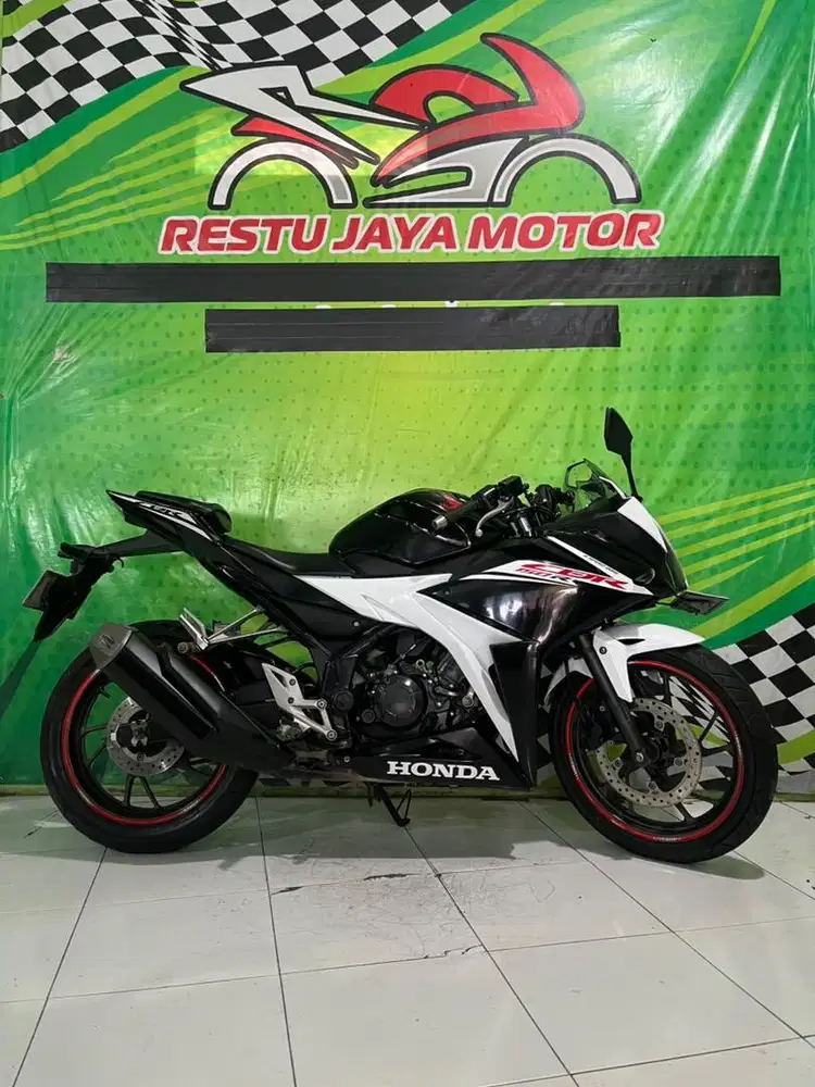 CBR 150 R th 2017 kredit DP 0#rjm