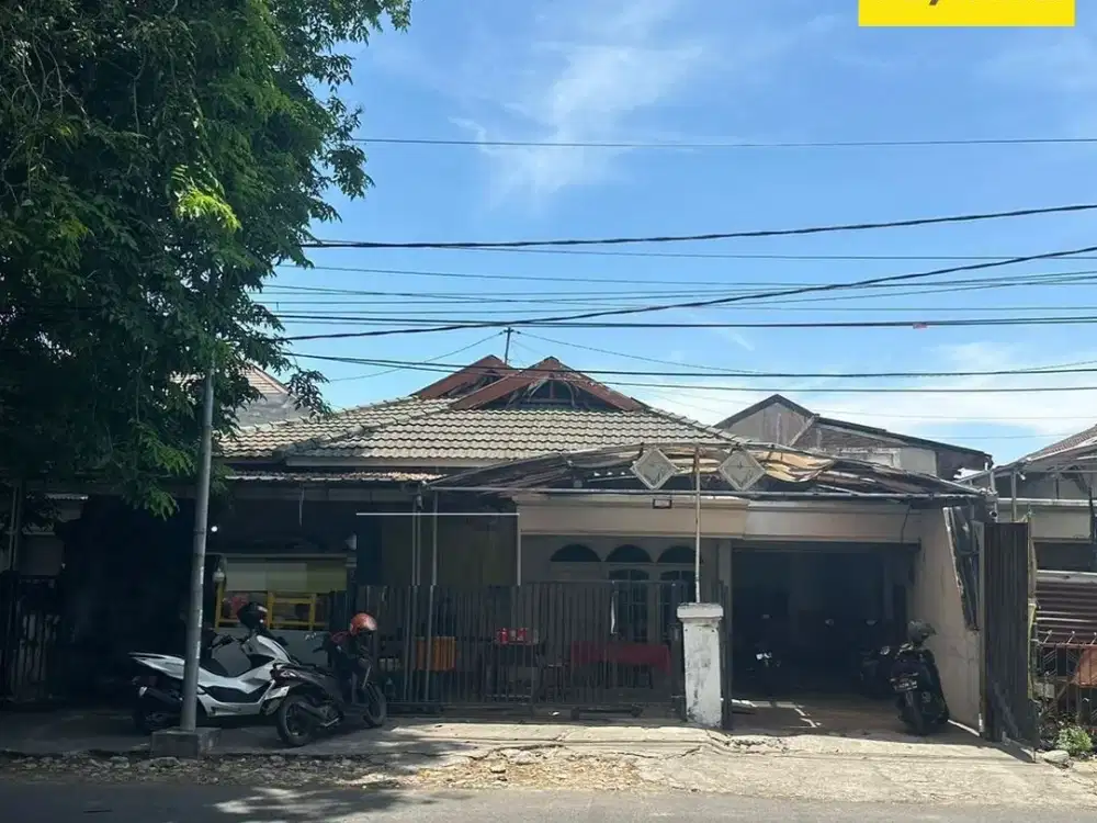Disewakan Rumah Usaha di Raya Taman Asri Sidoarjo
