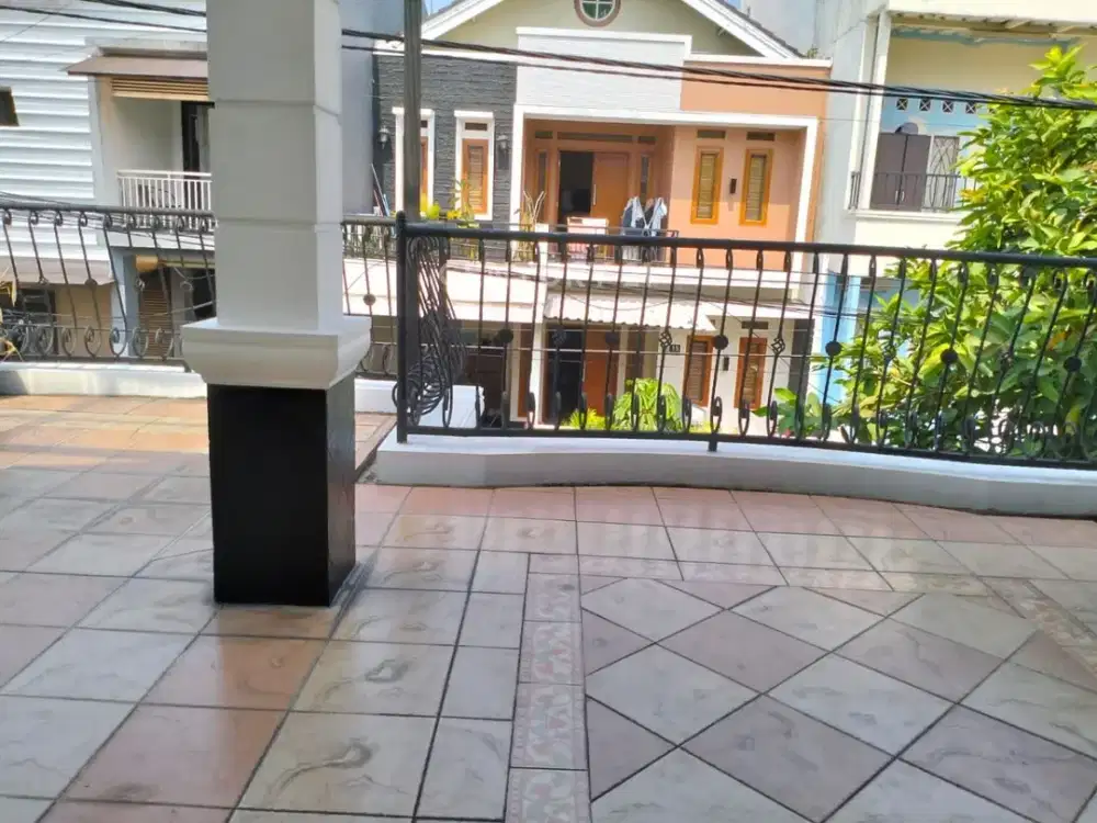 Dijual rumah siap huni di sektor 9 Bintaro Jaya