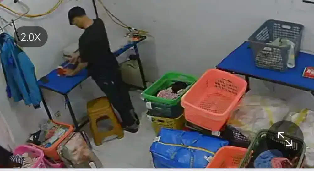 Karyawan laundry
