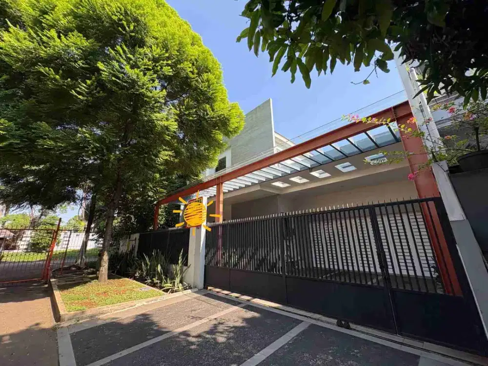Dijual Cepat Rumah Modern di BSD City Kencana Loka Posisi Hook