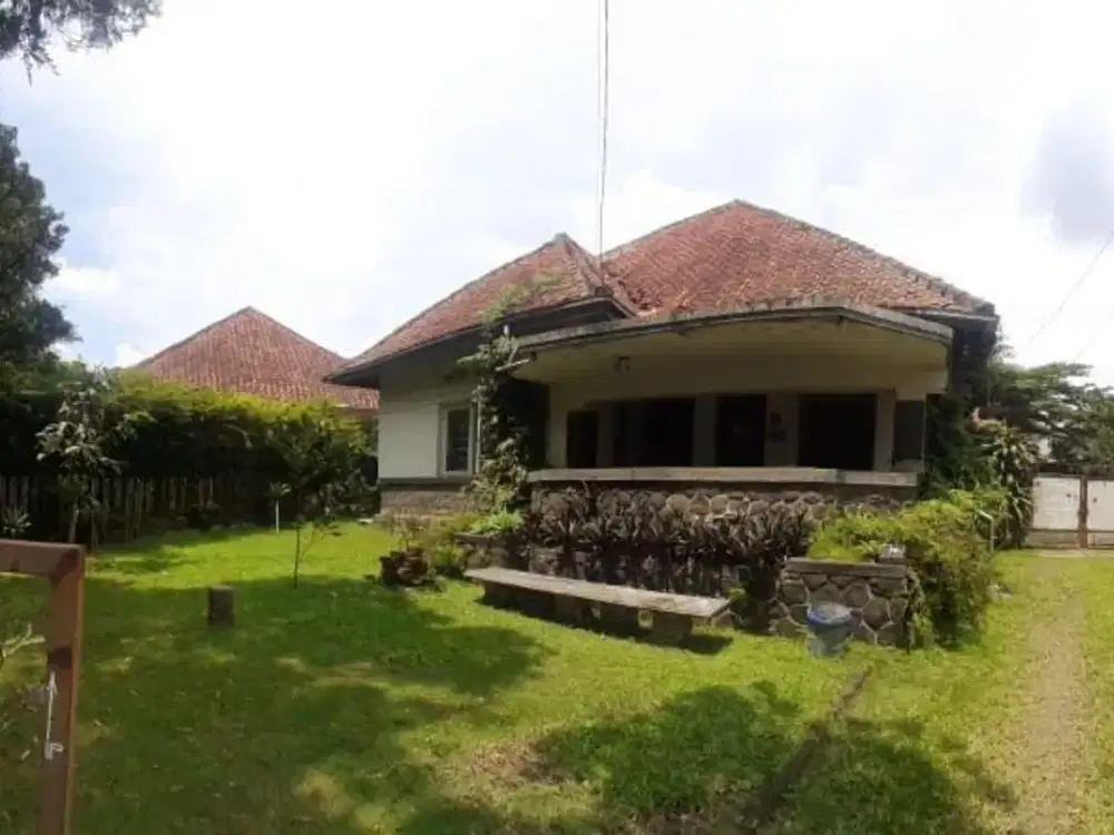 Rumah Heritage Type C @ Sayap Riau Lingkungan Tenang & Nyaman
