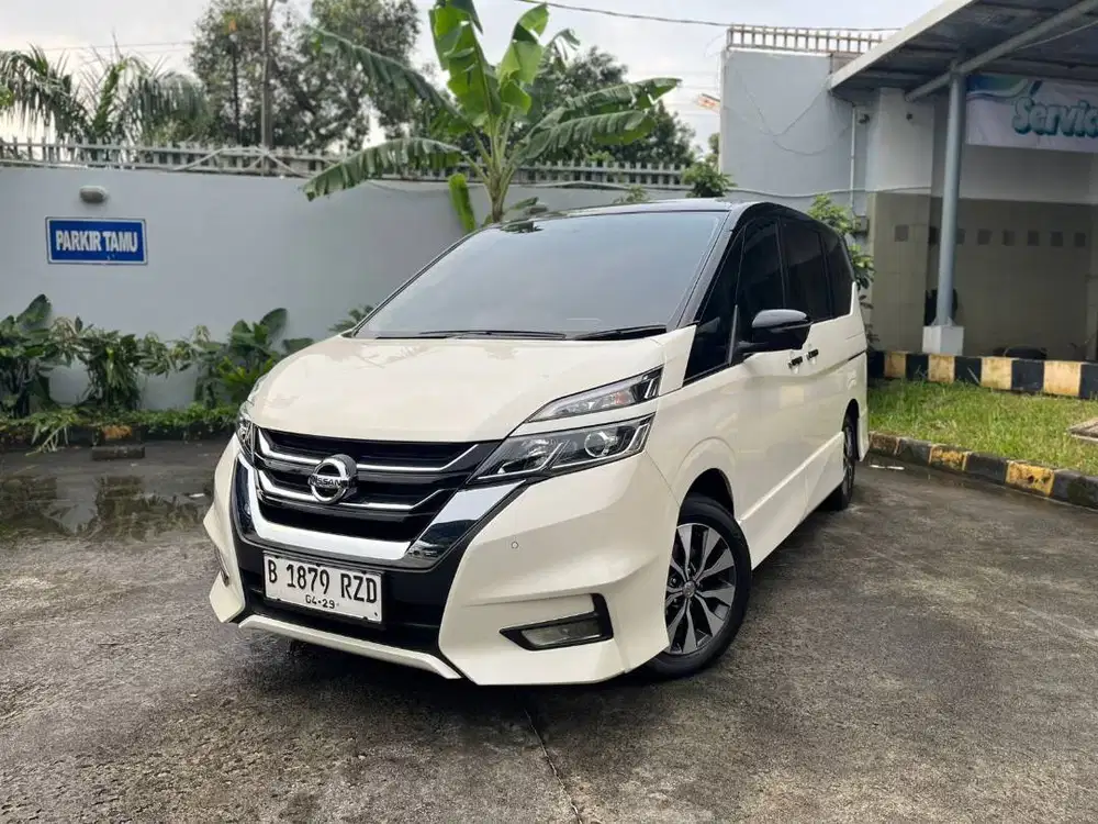 Nissan Serena 2.0 HWS Matic 2023