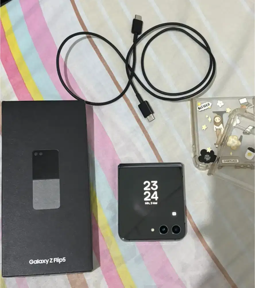 Samsung Z flip 5 fullset