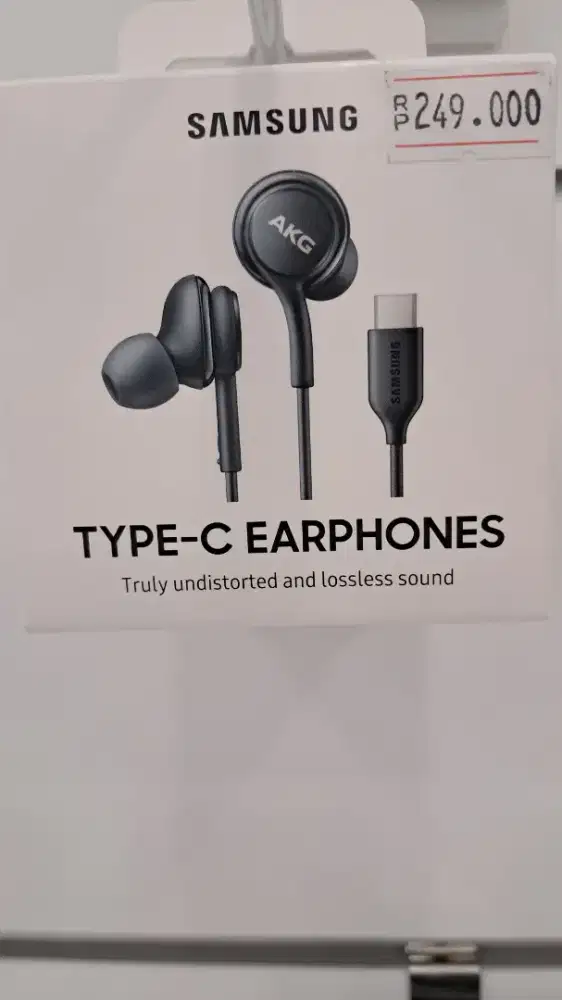 Type -C earphones by samsung