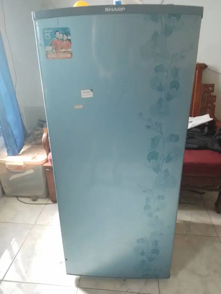 Kulkas 1 pintu merk sharp