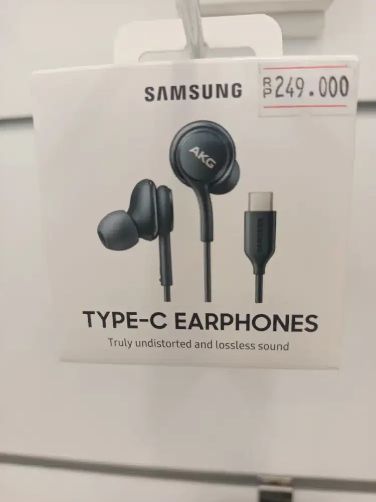 Earphone type C by samsung