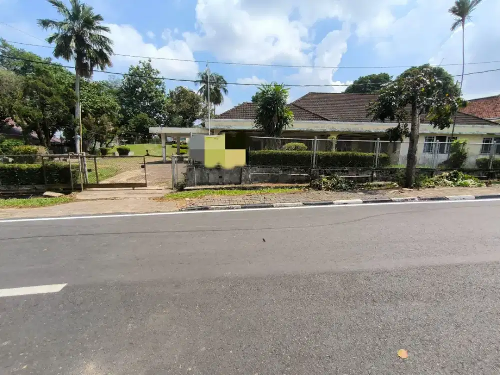 Disewakan Rumah Strategis Pusat Kota Jl.Thamrin Kambang Iwak Palembang