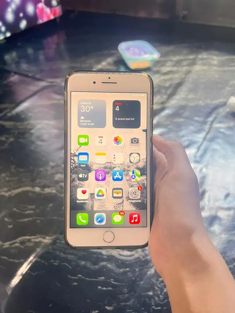 HP IPHONE 8+ 64GB inter
