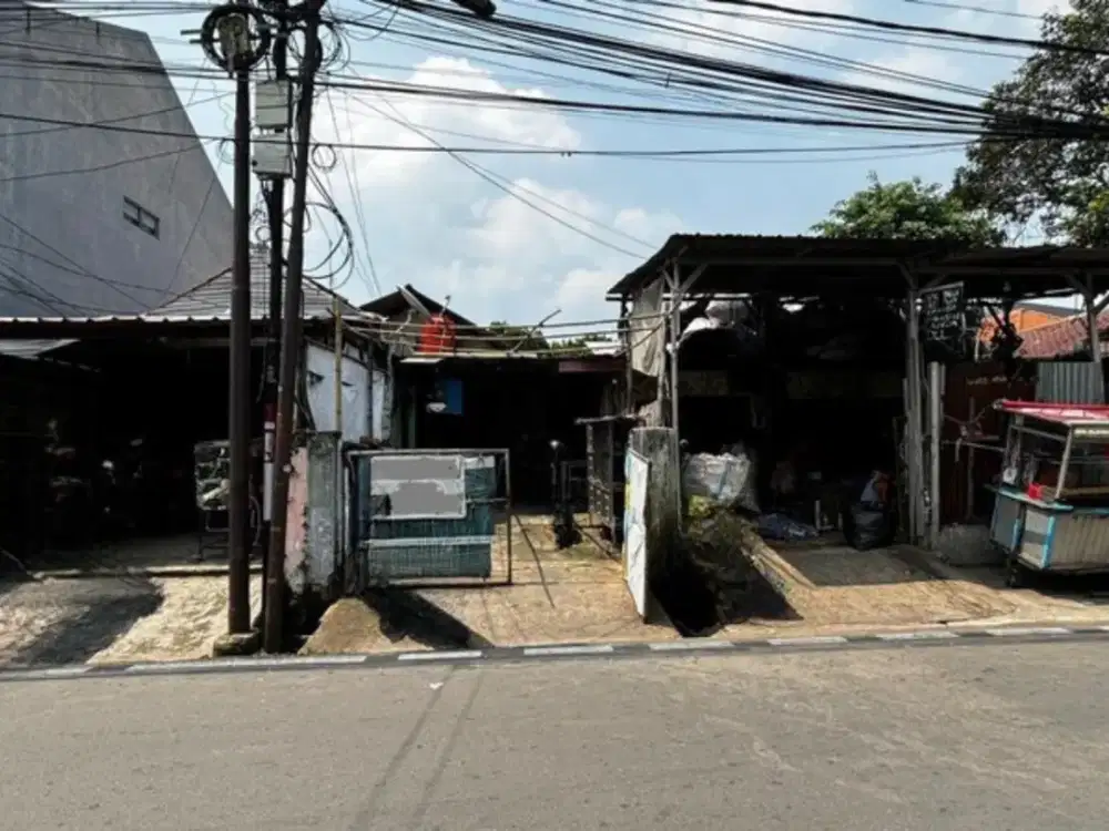 Rumah Hitung Tanah Di Lokasi Strategis Dekat Komplek DPR RI, Pancoran, Jakarta Selatan, Dijual Di Bawah NJOP