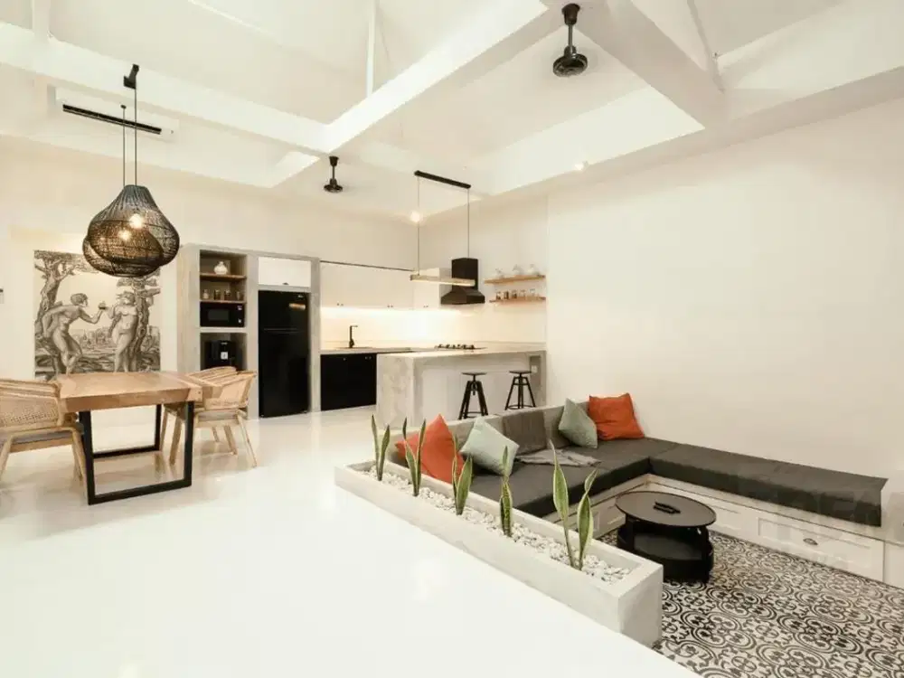 Modern 2 Bedroom Industrial Villa For Rent, In Berawa, Canggu Area