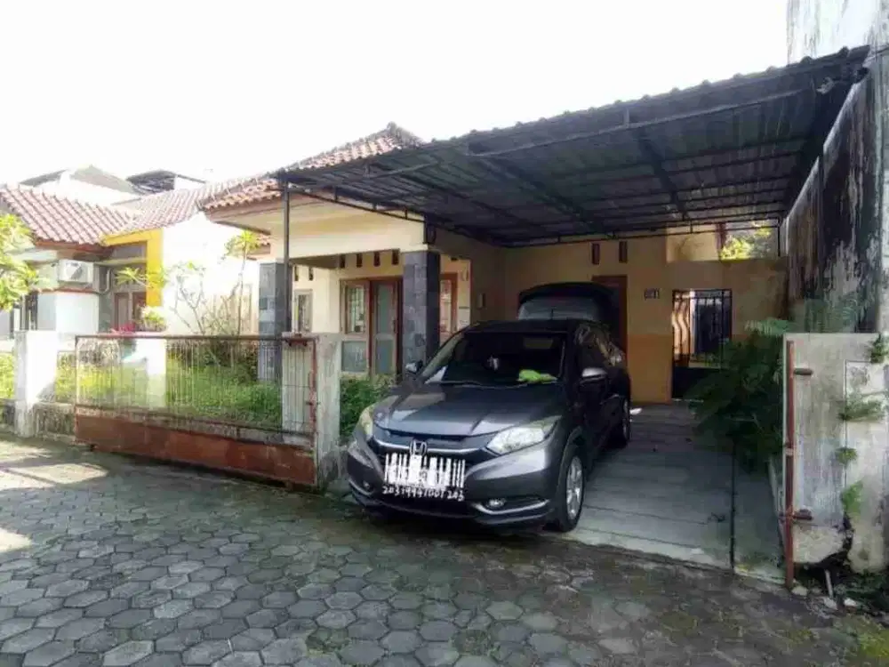 Rumah Luas Dalam Cluster di jl. Kaliurang Dekat AL AZHAR Cairo,  Kampus UII