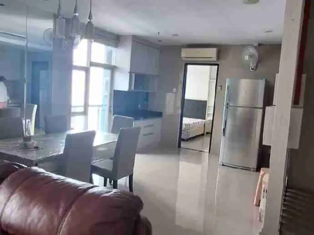 Apartment tengah kota. Full Furnish. Rapi. Siap huni. Bebas Banjir. Keamanan 24 jam