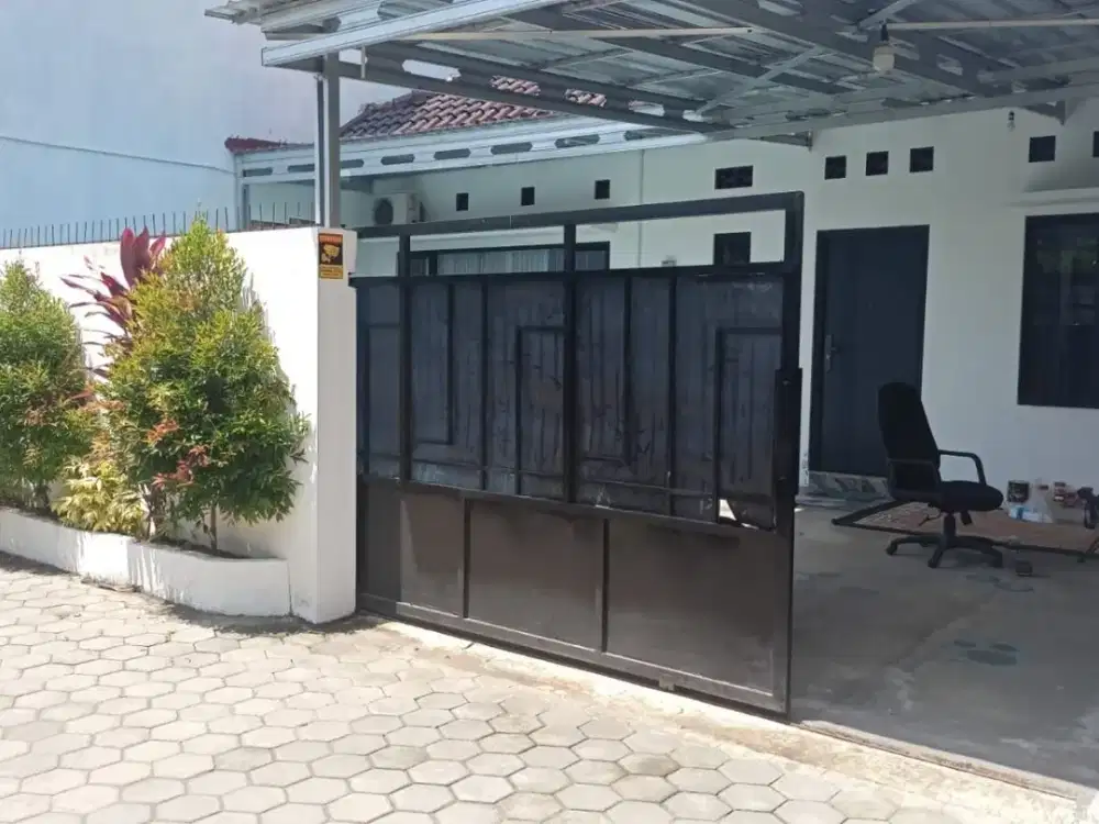 Rumah Di Jogja, Maguwoharjo, Sleman, Dekat Pasar Stan, Jalan Raya Ring Road Utara, Lott Mart, Jalan Raya Tajem