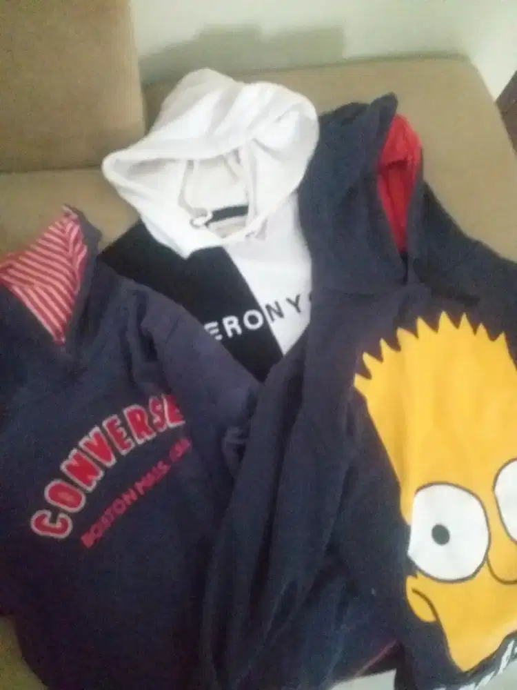 Sweater penutup kepala borongan