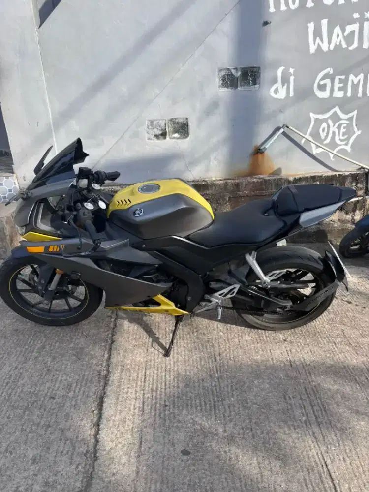 Yamaha R15 v3 2019