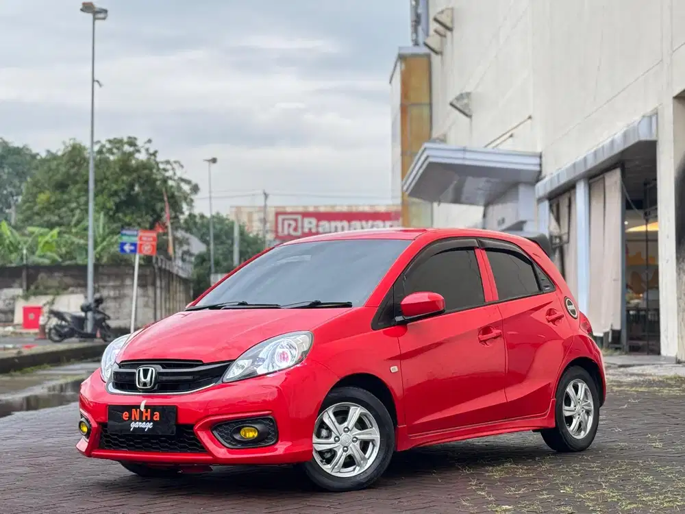 Dp 2 JT.. Honda BRIO E 1.2 ManuaL 2017.. eNHa garage Semarang..