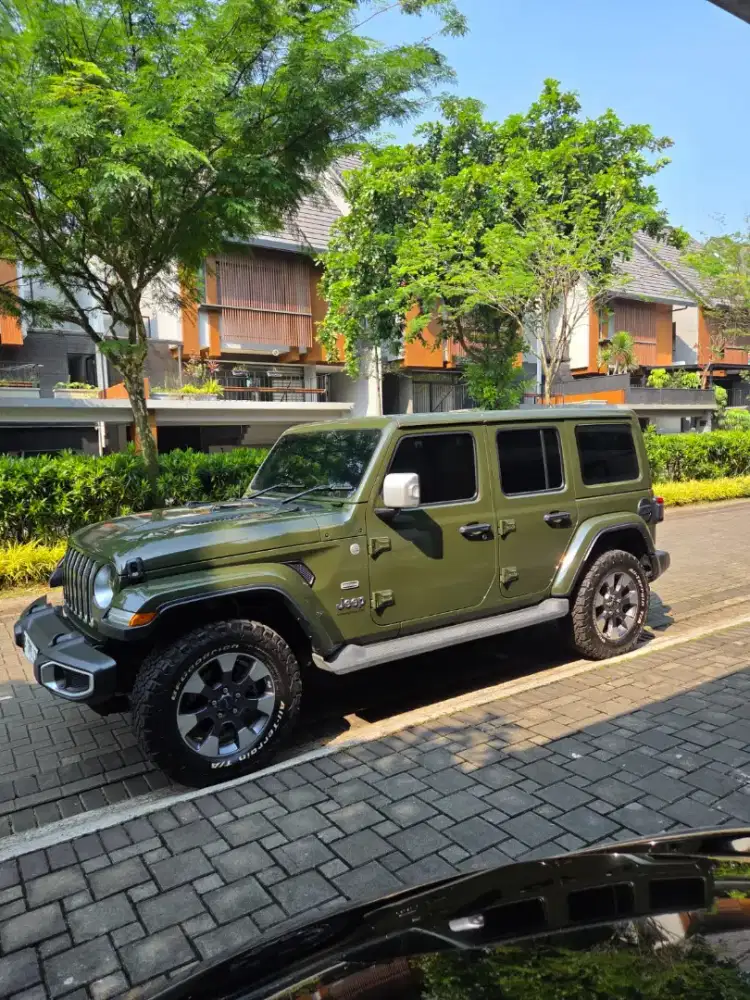 Dijual Jeep Wrangler Sahara 4 Door 2.0L Turbocharged nik 2023