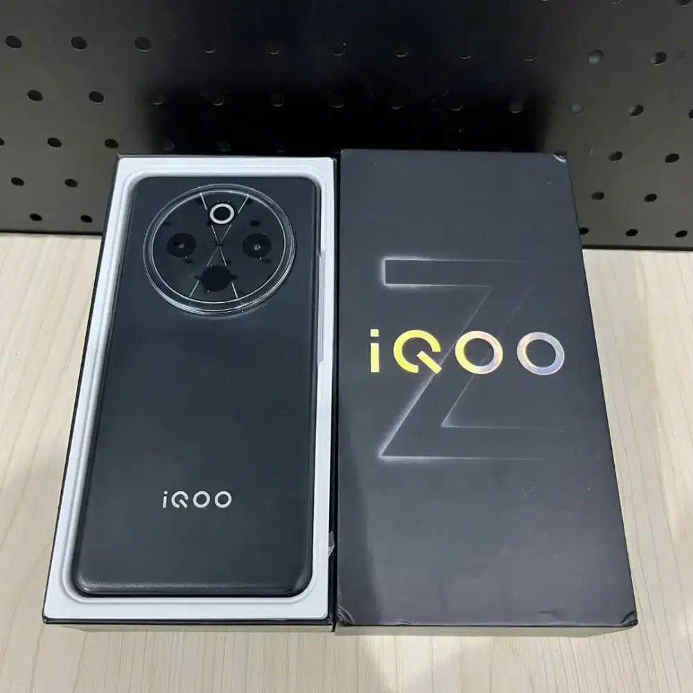iQoo Z10 5G 12/256 black di Eleven cell