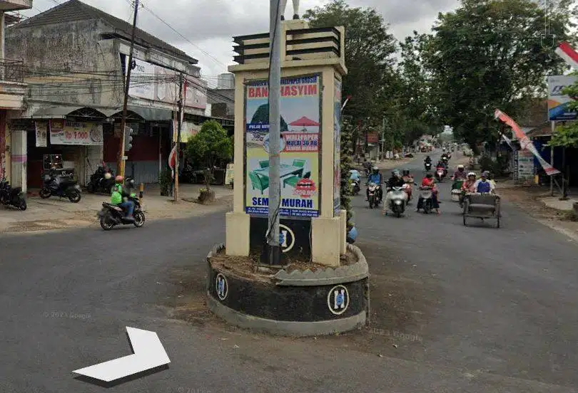 ruko strategis di pertigaan genteng wetan, pusat keramaian kota GTNG