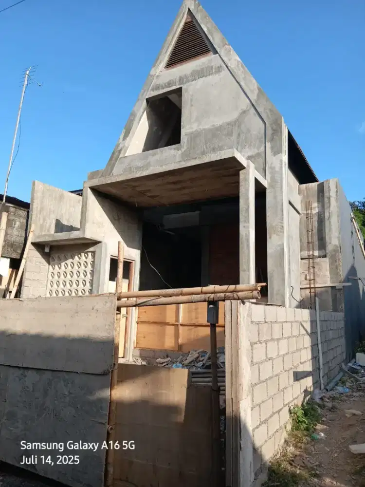 Rumah ala villa dijual murah