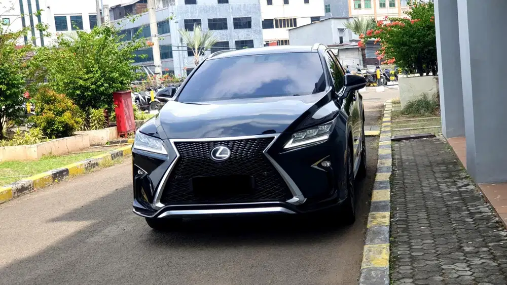 Km29rb lexus rx300 f sport 2019 hitam