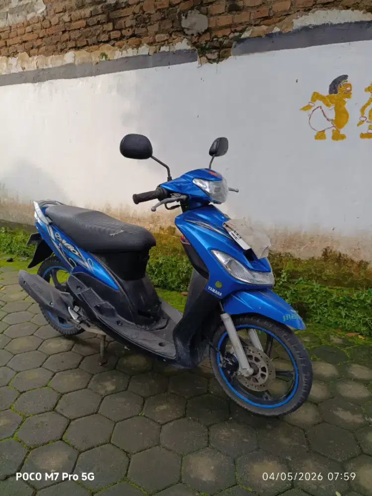 Mio full senyum ab sleman bulan 1 th 2011