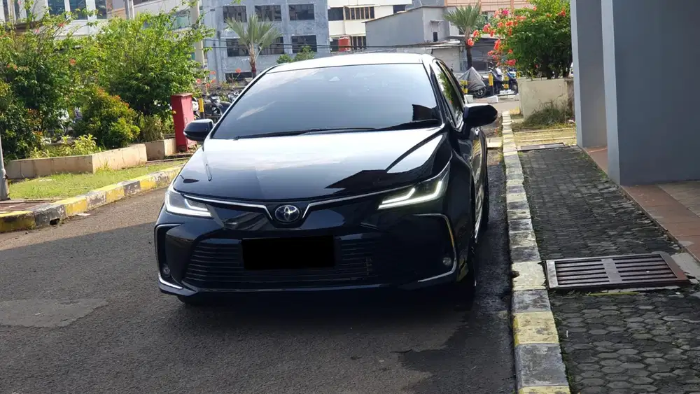 Km30rb toyota corolla altis hybrid 2021 hitam pajak panjang