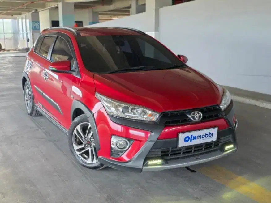 DP RENDAH Toyota Yaris 1.5 TRD Sportivo Heykers Bensin-AT 2017 5RA