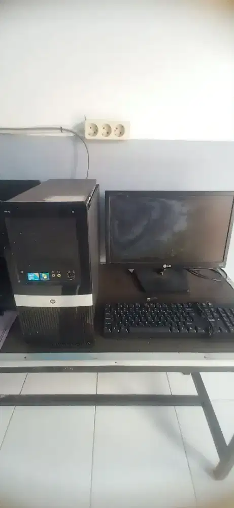 Dijual 7 set komputer
