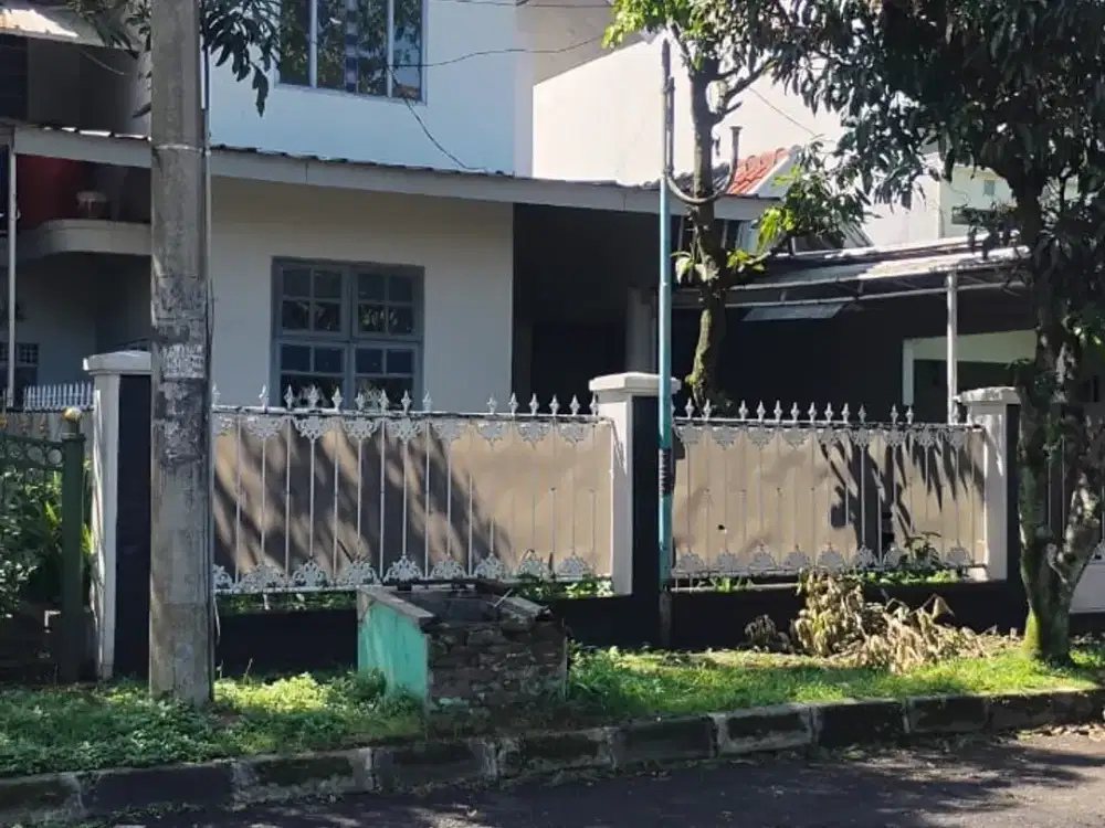 Rumah Siap Huni di Komplek Aria Graha Soekarno Hatta Bandung