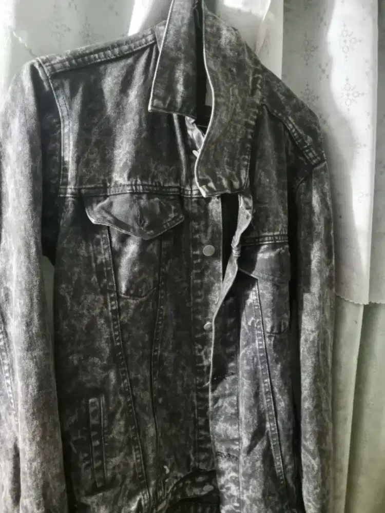 Jaket jeans pria dan wanita