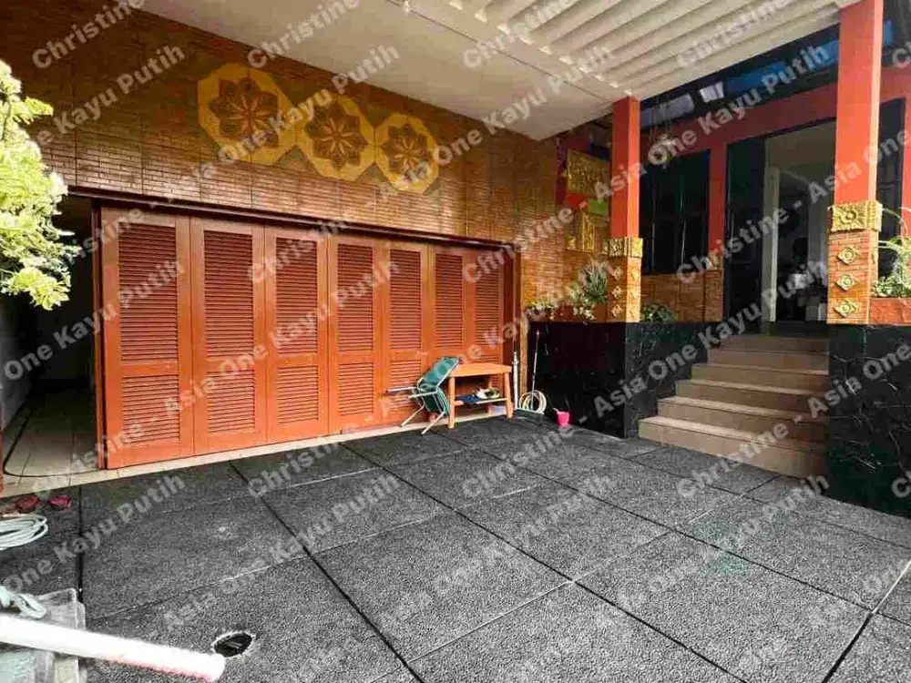 Rumah mewah dan asri siap huni di Kayu Putih