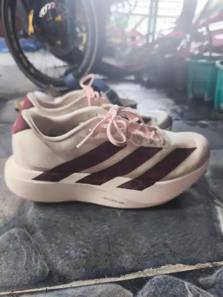 Adidas evo sl original edition valentine 2026 size 40 2/3