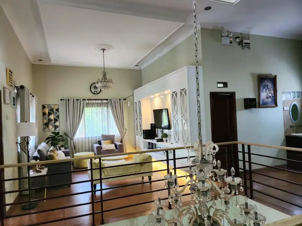 Jual Rumah 3 LANTAI FULLY FURNISHED Nyaman Hommy di Cijambe Dekat RS Arcamanik dan Ubertos Ujungberung Bandung