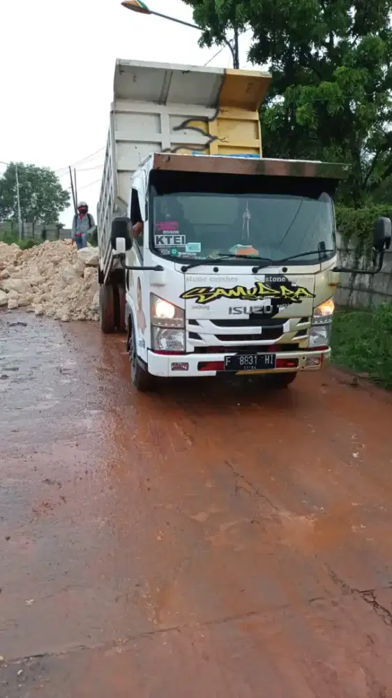 Makadam split sirdam limestone batu belah pasir pasang abu batu
