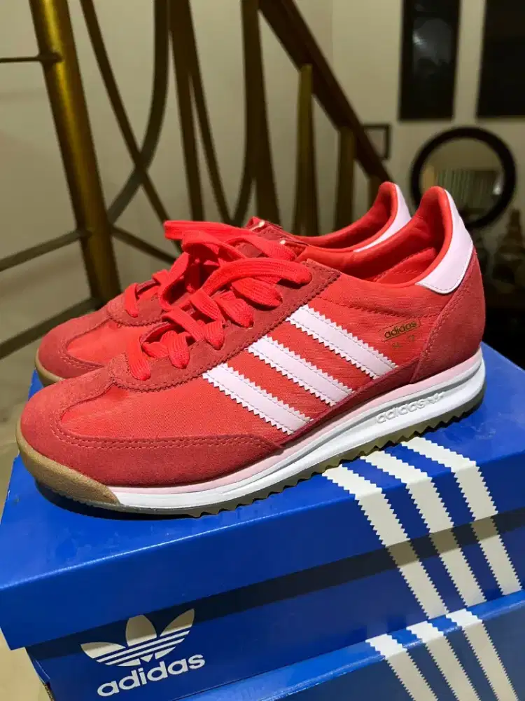 Sepatu adidas SL 72 cewe