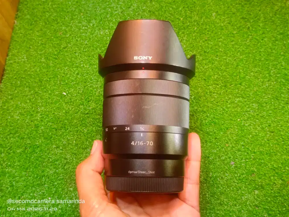 Lensa Sony E 16-70mm F4