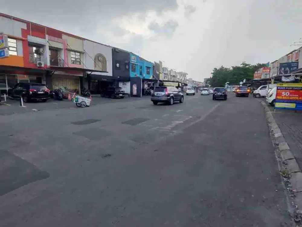Ruko 2LANTAI Lokasi sangat strategis  DI PURI DAGO ANTAPANI BANDUNG KOTA