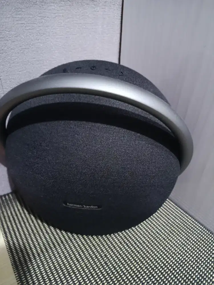 harman kardon onyx studio 7