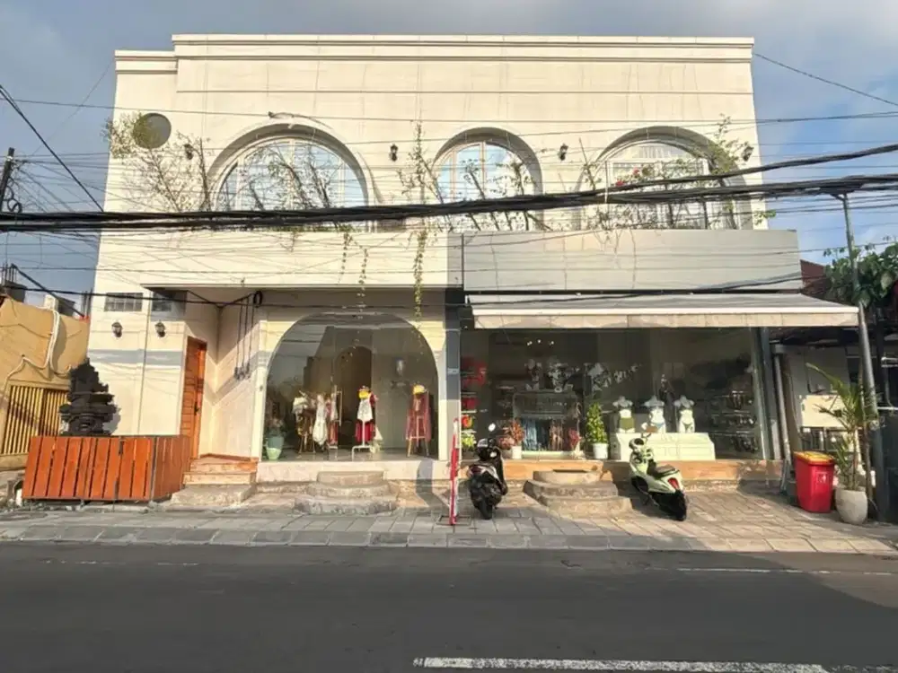 Ruko 1 Lantai Dekat La Brisa Disewakan, di Canggu